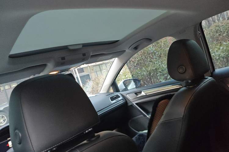 Used Volkswagen Golf 2020 Zhiai Edition 280TSI DSG Luxury Model Headliner
