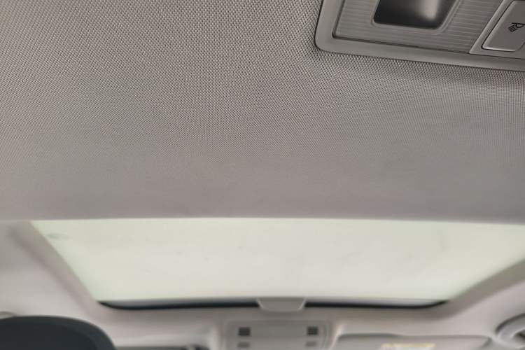 Used Volkswagen Golf 2020 200TSI DSG Comfortable and Ambitious Edition Headliner
