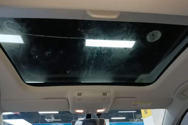 Used Volkswagen Golf 2020 280TSI DSG Luxury Edition Headliner