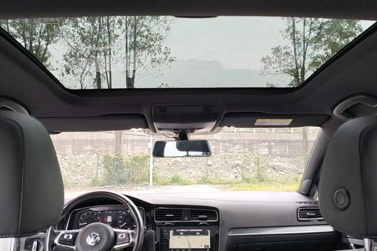 Used Volkswagen Golf 2020 Charming Edition 280TSI DSG R-Line Headliner