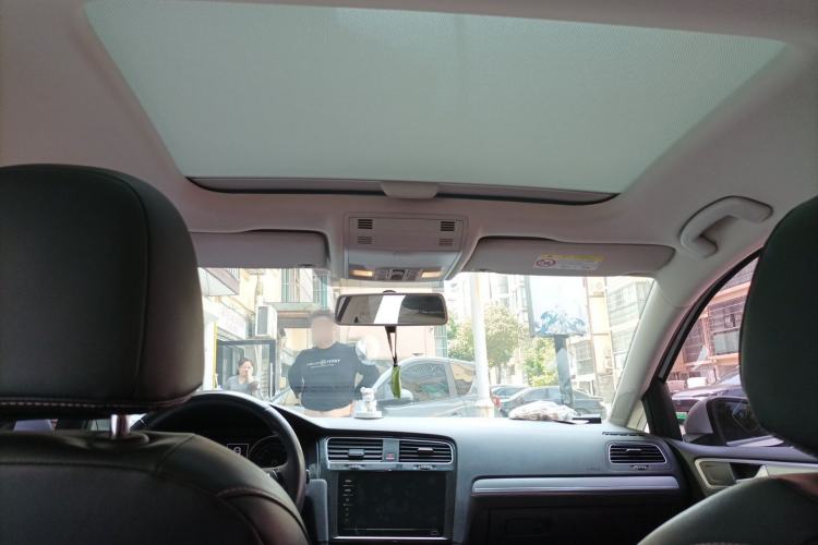 Used Volkswagen Golf 2020 Zhiai Edition 200TSI DSG Comfortable & Ambitious Version Headliner