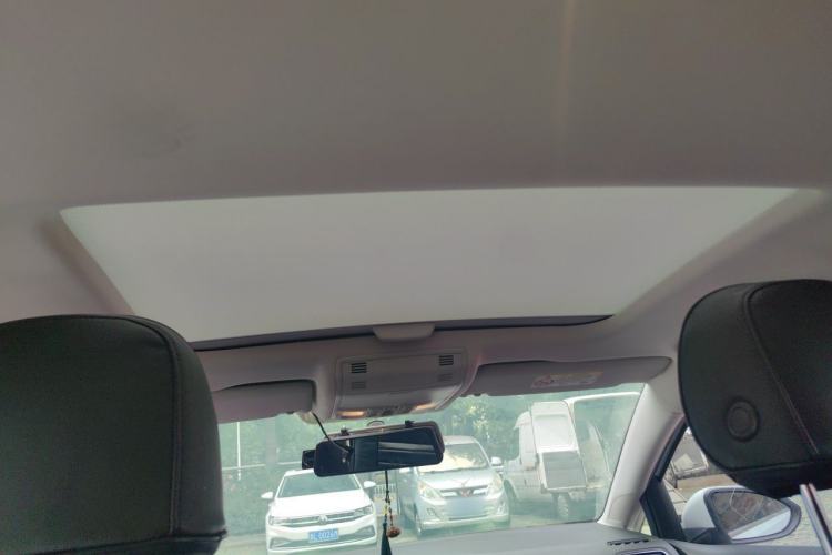 Used Volkswagen Golf 2020 Zhiai Edition 200TSI DSG Comfortable & Ambitious Version Headliner