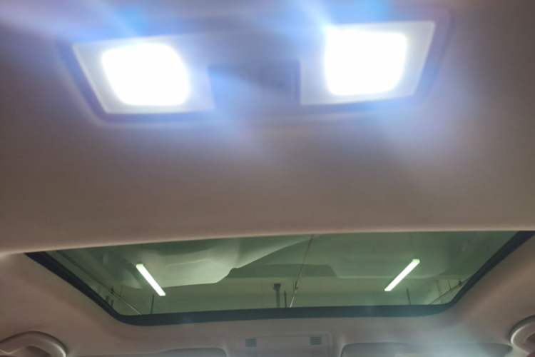 Used Volkswagen Golf 2020 200TSI DSG Comfortable and Ambitious Edition Headliner