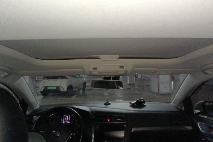 Used Volkswagen Golf 2020 Zhiai Edition 280TSI DSG Comfort Model Headliner