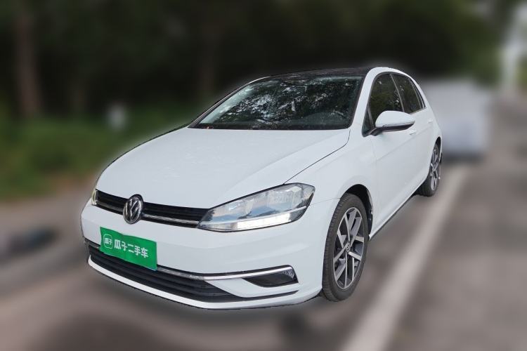 Ojetý Volkswagen Golf 2020 280TSI DSG Luxury Edition Guazi used car, China used car export, Used car for sale, Used  cars, Cheapest cars for sale