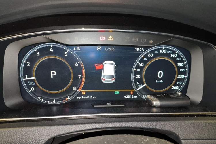 Used Volkswagen Golf 2020 Charming Edition 280TSI DSG R-Line Instrument Cluster