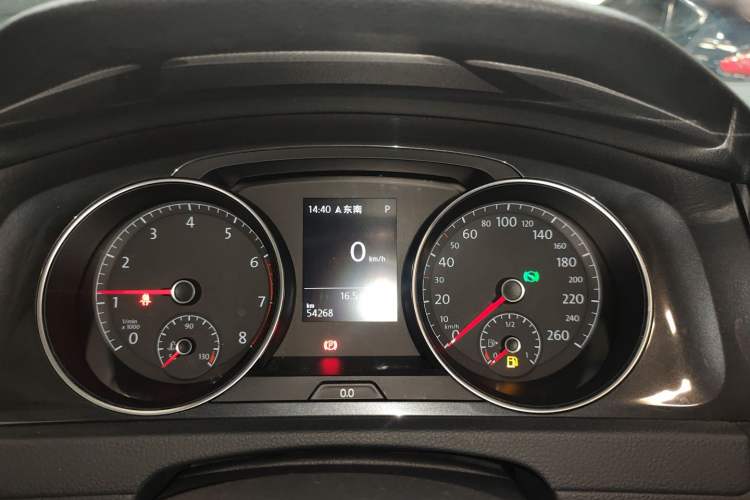 Used Volkswagen Golf 2020 Zhiai Edition 280TSI DSG Comfort Model Instrument Cluster