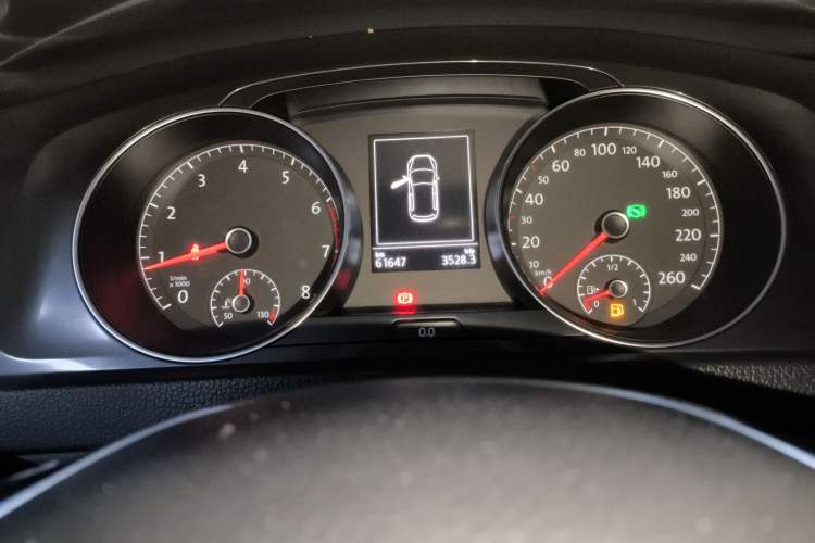 Used Volkswagen Golf 2020 Zhiai Edition 280TSI DSG Comfort Model Instrument Cluster