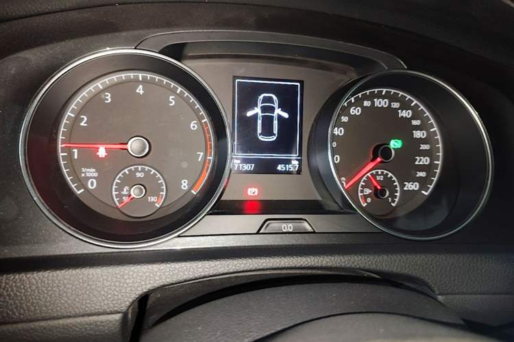 Used Volkswagen Golf 2020 200TSI DSG Comfortable and Ambitious Edition Instrument Cluster