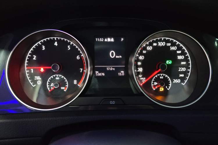 Used Volkswagen Golf 2020 Zhiai Edition 200TSI DSG Comfortable & Ambitious Version Instrument Cluster