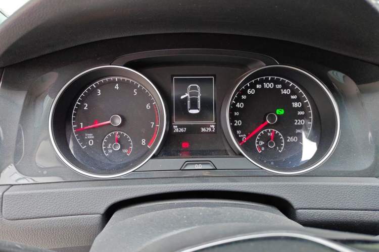 Used Volkswagen Golf 2020 Zhiai Edition 280TSI DSG Comfort Model Instrument Cluster