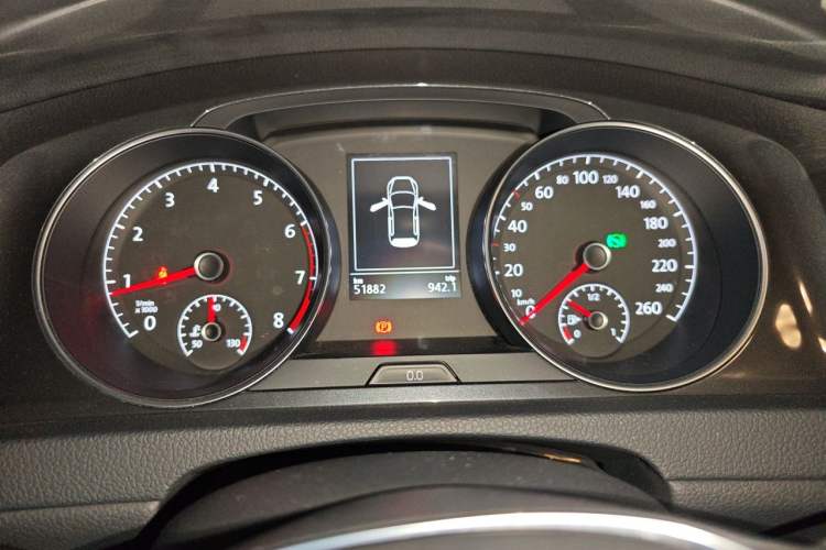Used Volkswagen Golf 2020 Zhiai Edition 280TSI DSG Comfort Model Instrument Cluster