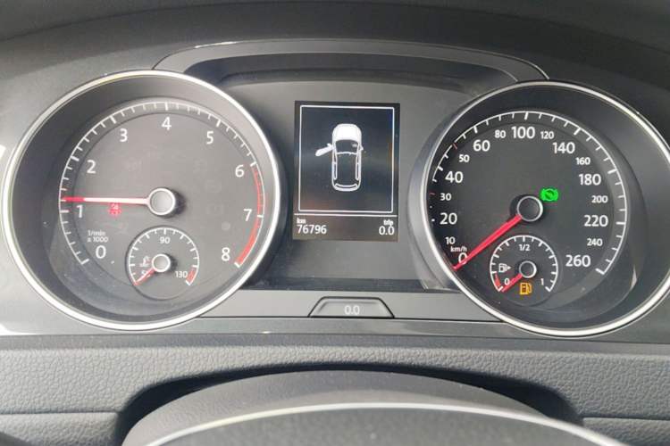 Used Volkswagen Golf 2020 280TSI DSG Comfort Version Instrument Cluster