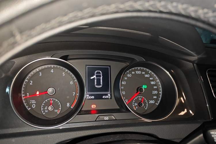 Used Volkswagen Golf 2020 280TSI DSG Comfort Version Instrument Cluster