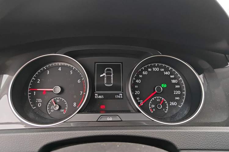 Used Volkswagen Golf 2020 Zhiai Edition 200TSI DSG Comfortable & Ambitious Version Instrument Cluster