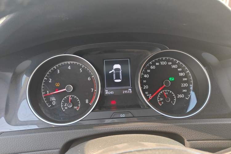 Used Volkswagen Golf 2020 200TSI DSG Comfortable and Ambitious Edition Instrument Cluster