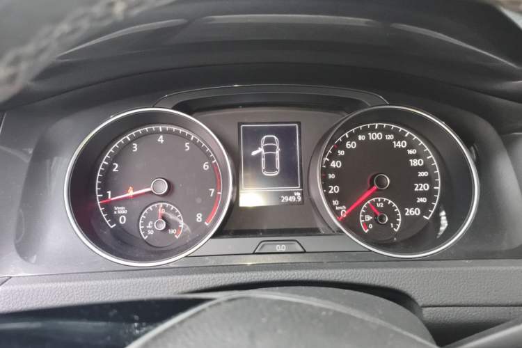 Used Volkswagen Golf 2020 Zhiai Edition 280TSI DSG Comfort Model Instrument Cluster