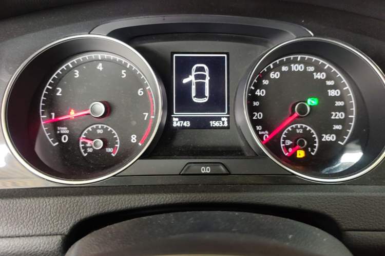 Used Volkswagen Golf 2020 Zhiai Edition 280TSI DSG Comfort Model Instrument Cluster