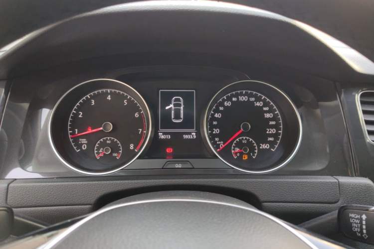 Used Volkswagen Golf 2020 Zhiai Edition 280TSI DSG Comfort Model Instrument Cluster