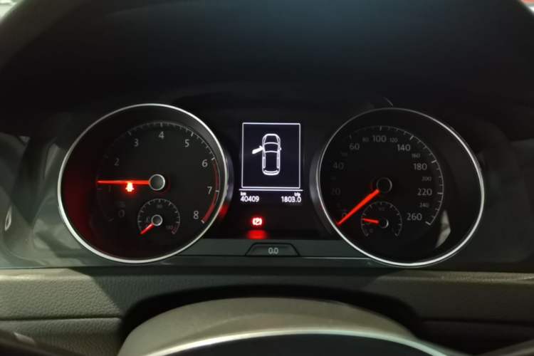 Used Volkswagen Golf 2020 Zhiai Edition 280TSI DSG Comfort Model Instrument Cluster