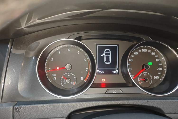 Used Volkswagen Golf 2020 Zhiai Edition 280TSI DSG Comfort Model Instrument Cluster