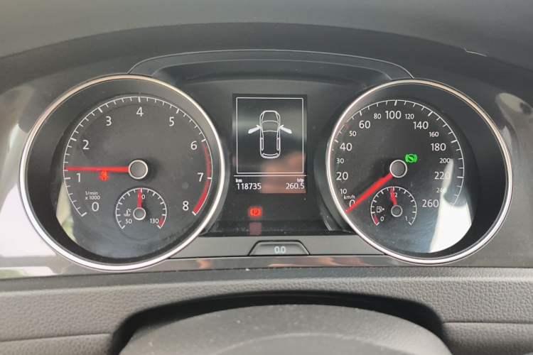 Used Volkswagen Golf 2020 200TSI DSG Comfortable and Ambitious Edition Instrument Cluster