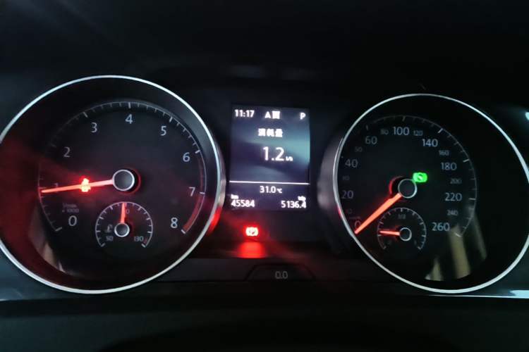 Used Volkswagen Golf 2020 200TSI DSG Comfortable and Ambitious Edition Instrument Cluster