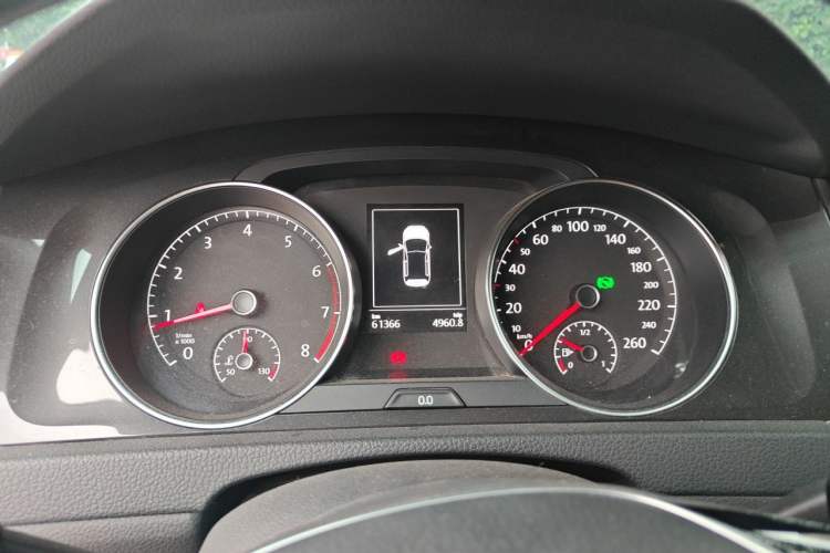 Used Volkswagen Golf 2020 Zhiai Edition 280TSI DSG Comfort Model Instrument Cluster