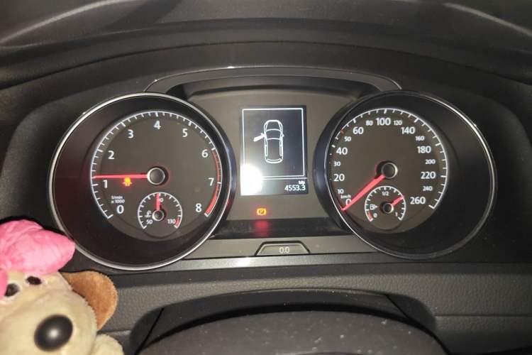 Used Volkswagen Golf 2020 Zhiai Edition 280TSI DSG Comfort Model Instrument Cluster