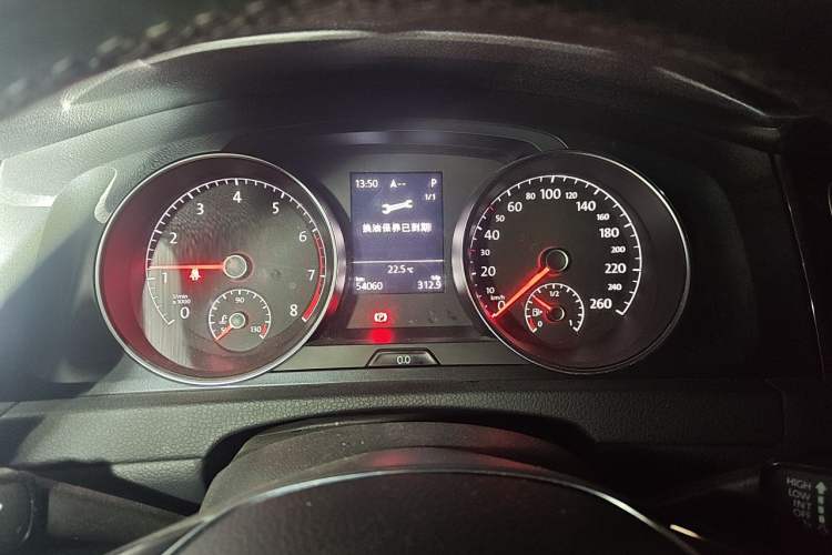 Used Volkswagen Golf 2020 Zhiai Edition 280TSI DSG Comfort Model Instrument Cluster