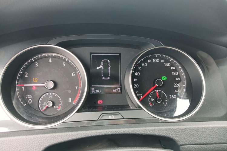 Used Volkswagen Golf 2020 Zhiai Edition 280TSI DSG Comfort Model Instrument Cluster