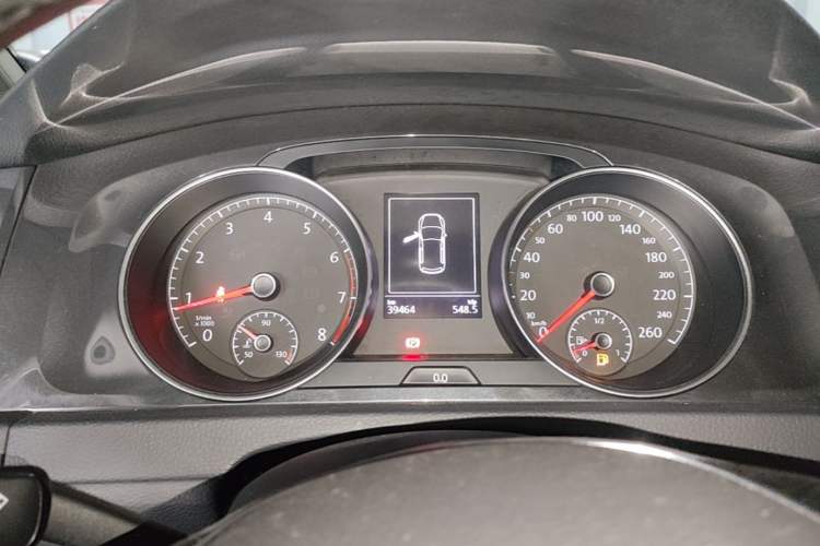 Used Volkswagen Golf 2020 Zhiai Edition 280TSI DSG Comfort Model Instrument Cluster