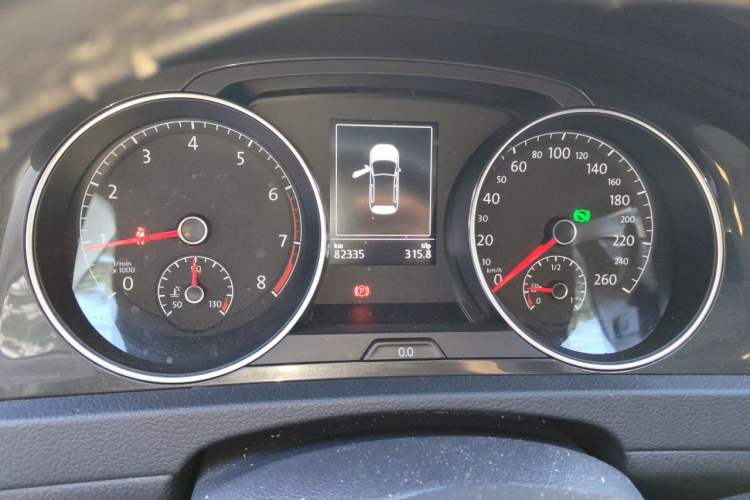 Used Volkswagen Golf 2020 200TSI DSG Comfortable and Ambitious Edition Instrument Cluster