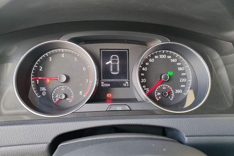 Used Volkswagen Golf 2020 Zhiai Edition 280TSI DSG Comfort Model Instrument Cluster