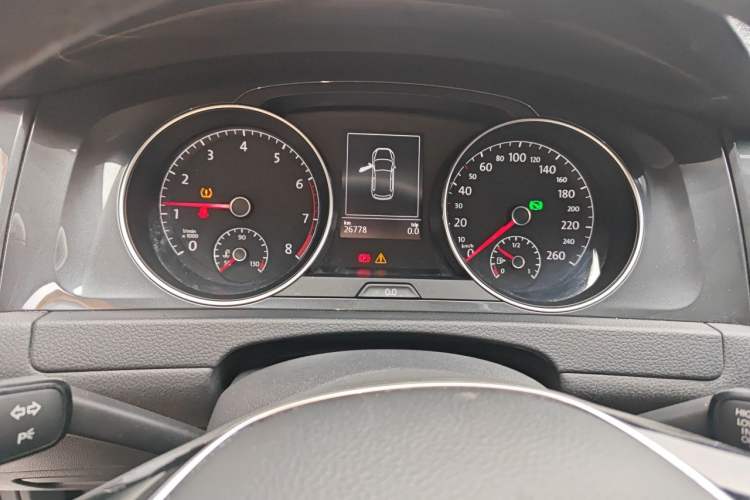 Used Volkswagen Golf 2020 Zhiai Edition 280TSI DSG Comfort Model Instrument Cluster