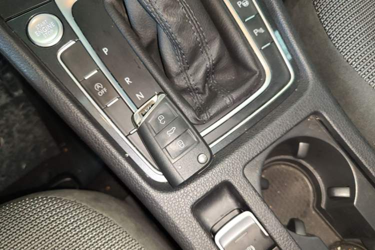 Used Volkswagen Golf 2020 Zhiai Edition 280TSI DSG Comfort Model Interior 1
