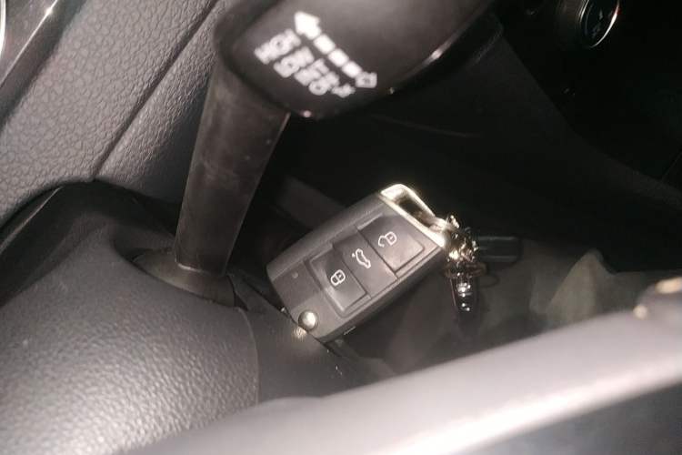 Used Volkswagen Golf 2020 280TSI DSG Comfort Version Interior 1
