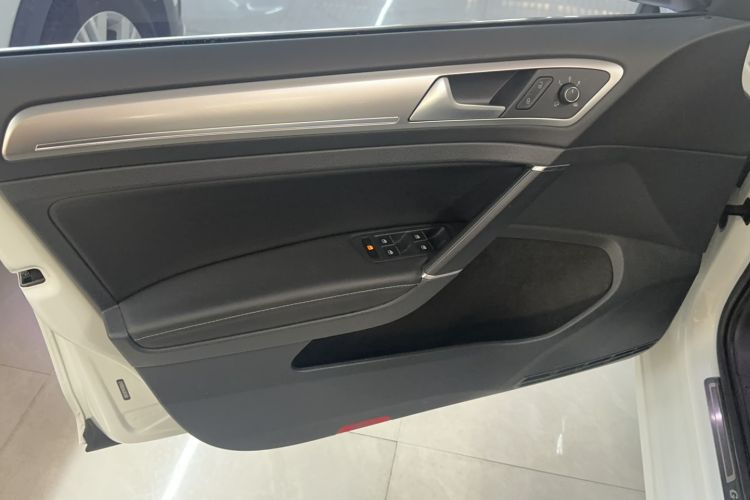 Used Volkswagen Golf 2020 Zhiai Edition 280TSI DSG Comfort Model Interior 1