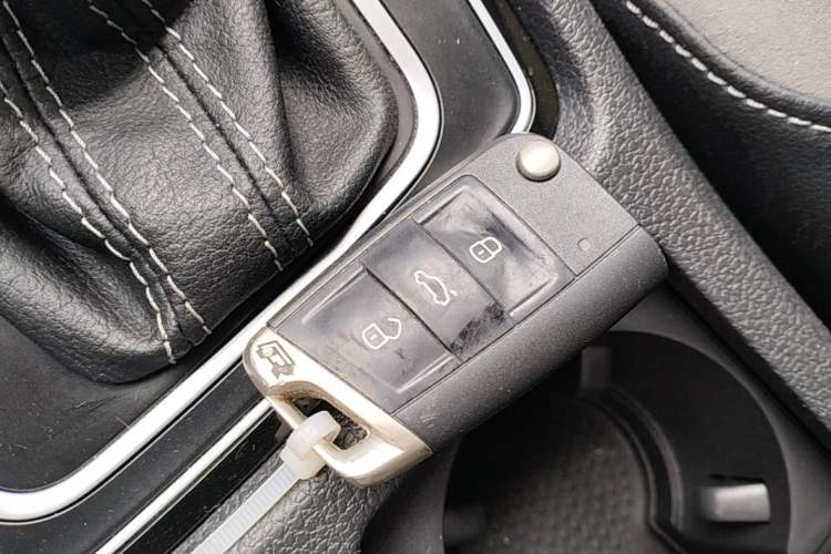 Used Volkswagen Golf 2020 Charming Edition 280TSI DSG R-Line Interior 1