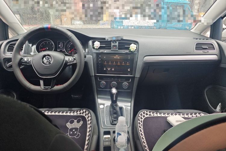 Used Volkswagen Golf 2020 Zhiai Edition 280TSI DSG Comfort Model Interior 2