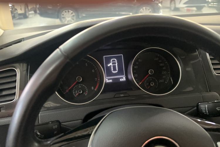 Used Volkswagen Golf 2020 Zhiai Edition 280TSI DSG Comfort Model Interior 4