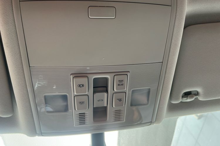 Used Volkswagen Golf 2020 280TSI DSG Comfort Version Interior 4