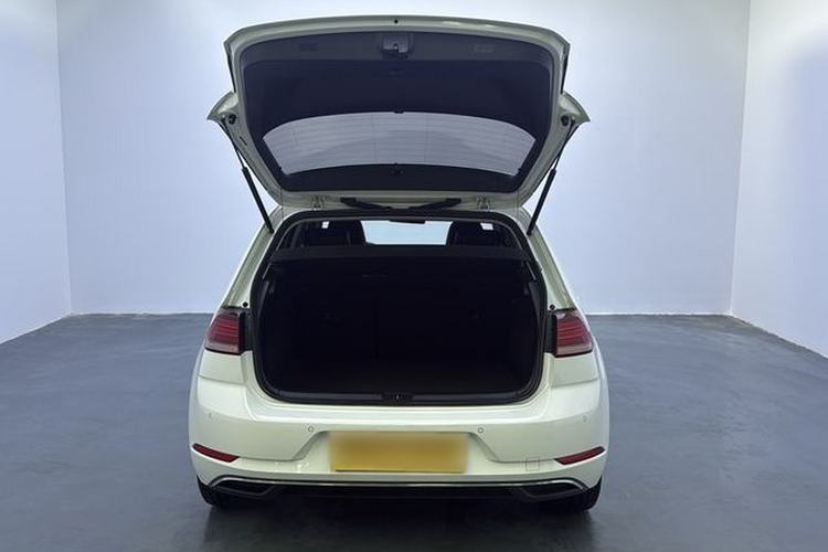Used Volkswagen Golf 2020 Zhiai Edition 280TSI DSG Comfort Model Interior 7