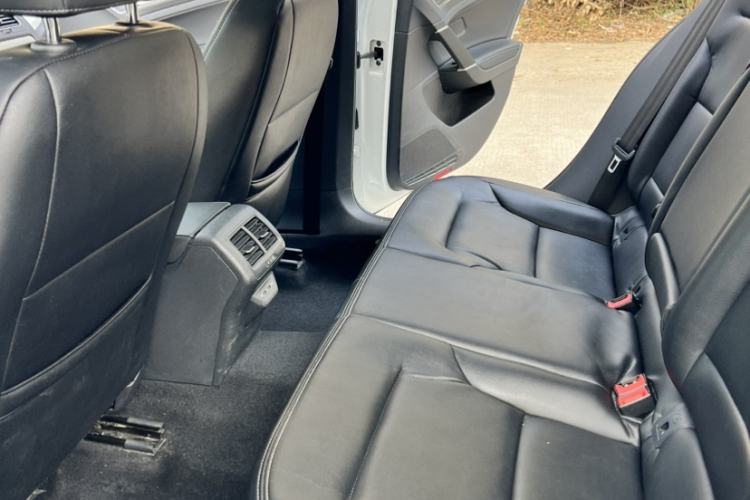 Used Volkswagen Golf 2020 280TSI DSG Comfort Version Interior 7