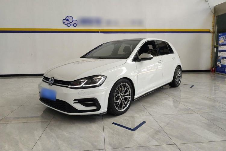 Used Volkswagen Golf 2020 280TSI DSG R-Line Version Guazi used car, China used car export, Used car for sale, Used  cars, Cheapest cars for sale