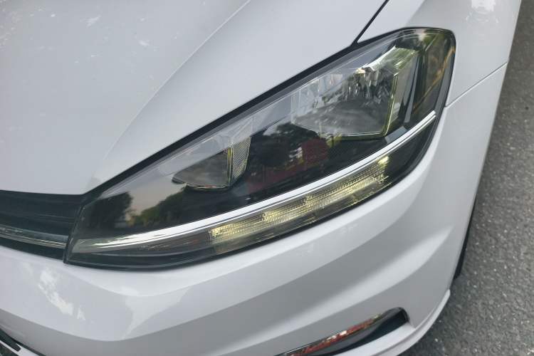 Used Volkswagen Golf 2020 280TSI DSG Comfort Version Left Front Headlight