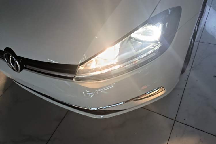Used Volkswagen Golf 2020 200TSI DSG Comfortable and Ambitious Edition Left Front Headlight