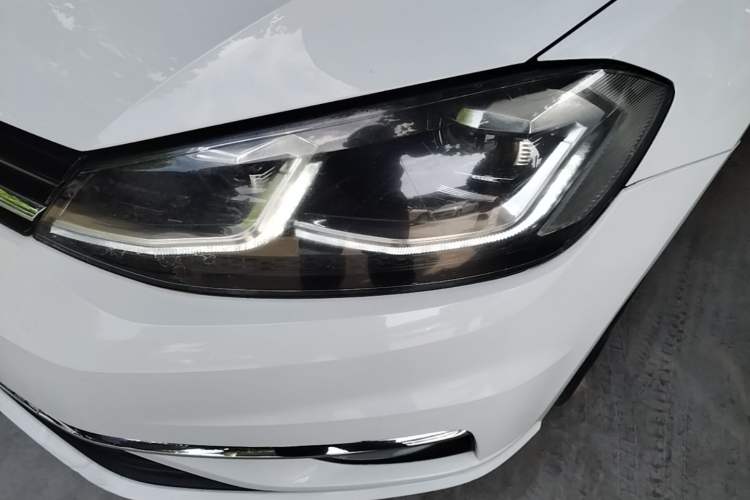 Used Volkswagen Golf 2020 280TSI DSG Luxury Edition Left Front Headlight
