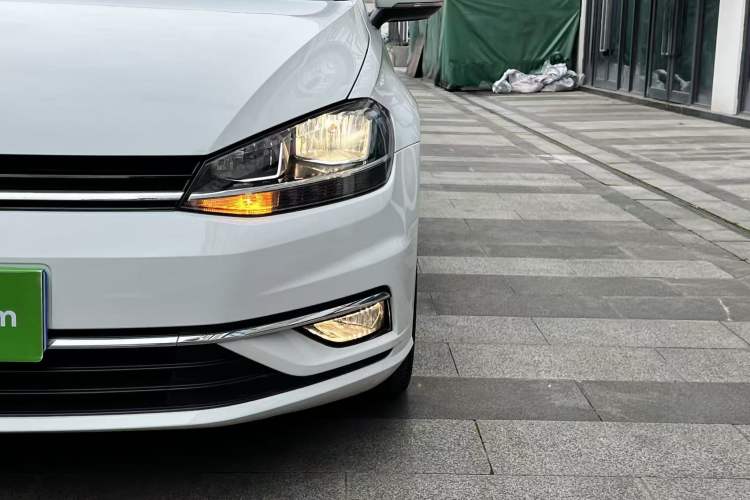 Used Volkswagen Golf 2020 200TSI DSG Comfortable and Ambitious Edition Left Front Headlight