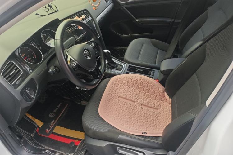 Used Volkswagen Golf 2020 Zhiai Edition 280TSI DSG Comfort Model Left Front Seat